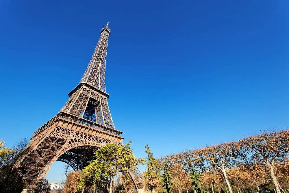 Eiffel towerin Paris